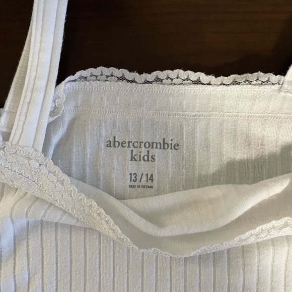 Preloved - Picture 2 of 2